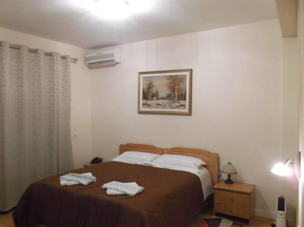 Hotel Kolping Shkodër Buitenkant foto