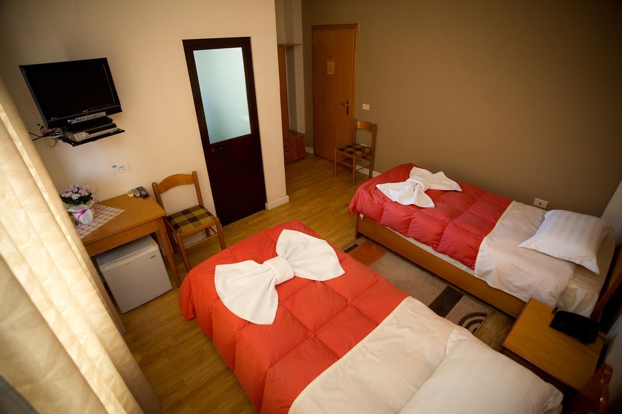Hotel Kolping Shkodër Buitenkant foto