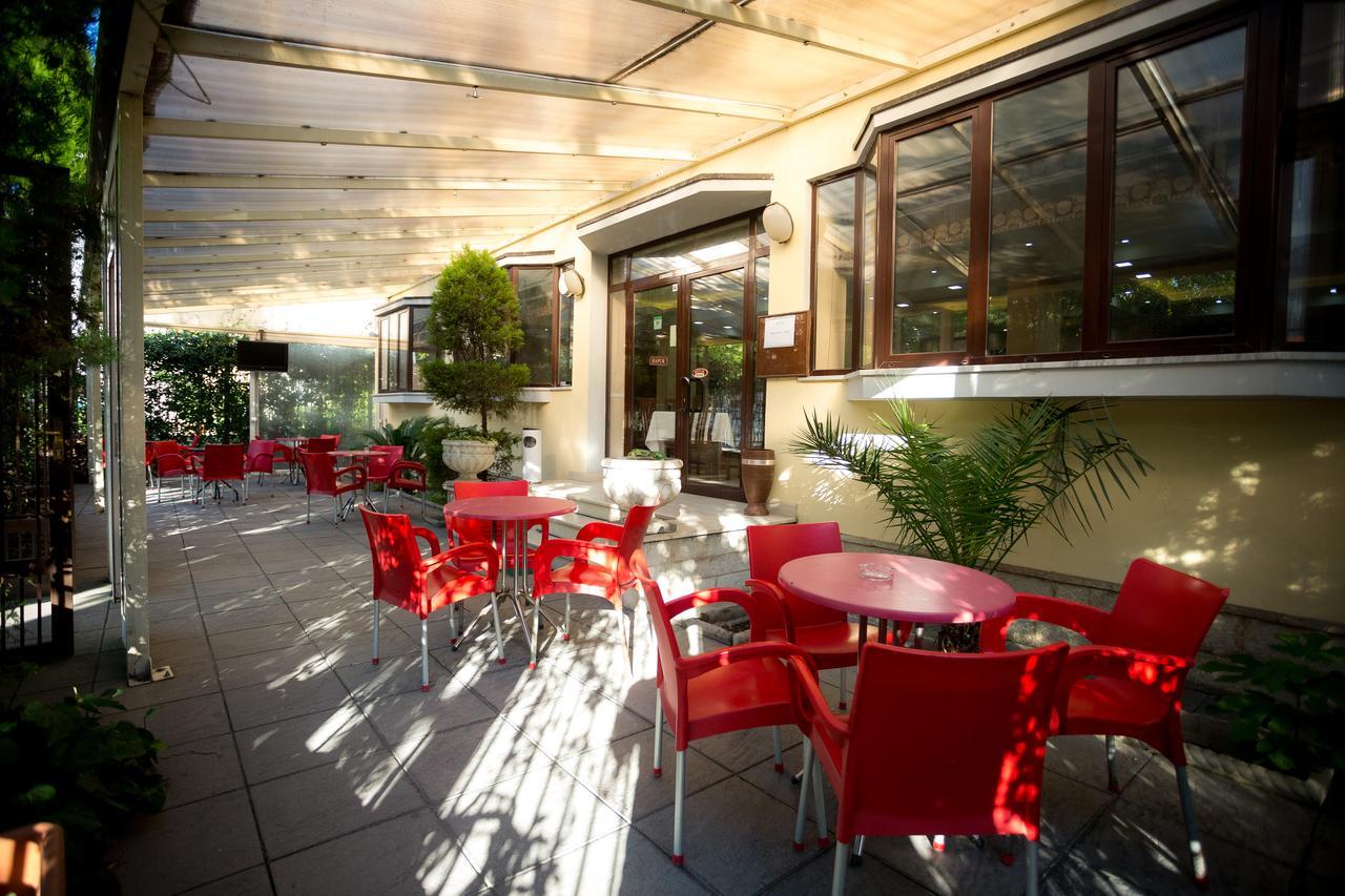 Hotel Kolping Shkodër Buitenkant foto